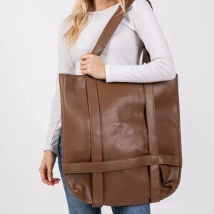 Fame Hat Carrier Tote Bag